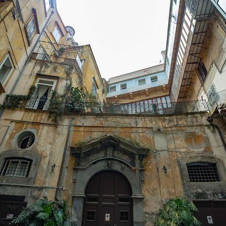 Historia Napoli By Dimorra Apartamento Exterior foto